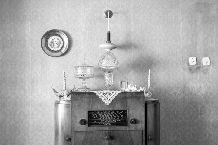 Vintage old radio on sixties, seventies wallpaper and furniture, Vintage old radio on sixties, seventies wallpaper and furniture,